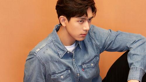 娱乐大爆料徐峥是哪一期,徐峥幕后故事，哪一期精彩呈现？