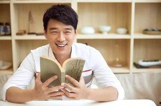 葛斯齐最新爆料汪小飞有新女友,汪小飞新恋情曝光，神秘女友引关注！”