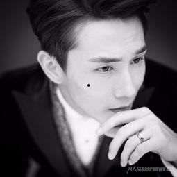 戚薇爆料金瀚结婚照视频,甜蜜结婚照视频引网友热议