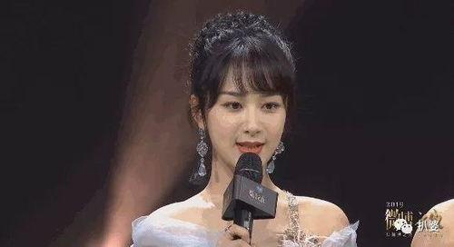 刘一飞最新大爆料杨紫视频,刘一飞独家爆料揭秘幕后真相