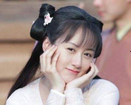 袁冰妍最新爆料剧是什么,神秘新剧即将来袭，剧情引人期待