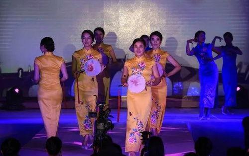 今日头条美女爆料,揭秘娱乐圈不为人知的幕后故事