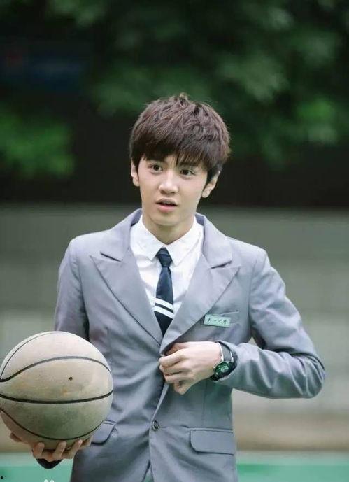 陈哲远被爆料了吗视频播放,陈哲远被爆料视频播放引发热议